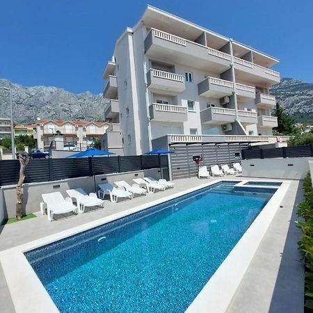 Apartments Villa Nova With Pool Makarska Zewnętrze zdjęcie