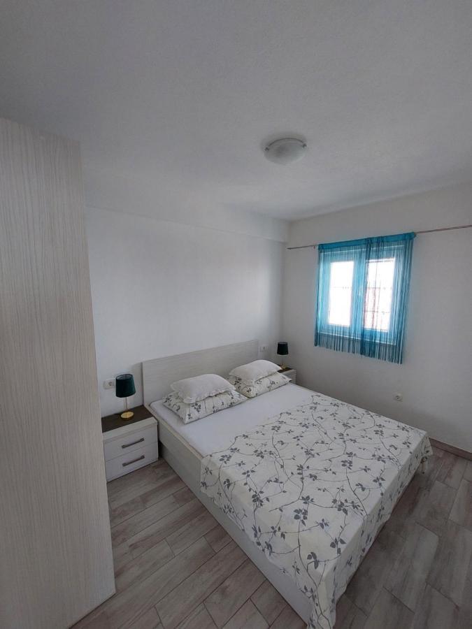 Apartments Villa Nova With Pool Makarska Zewnętrze zdjęcie