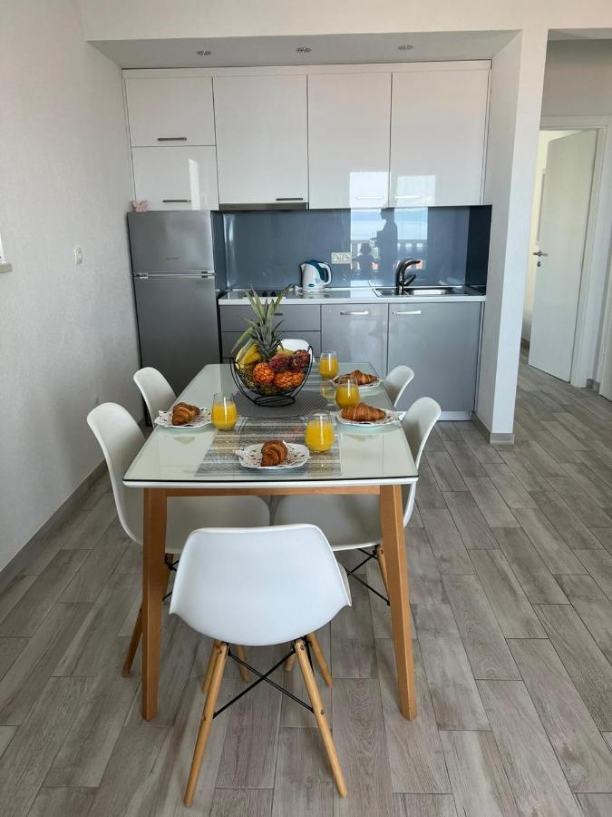 Apartments Villa Nova With Pool Makarska Zewnętrze zdjęcie